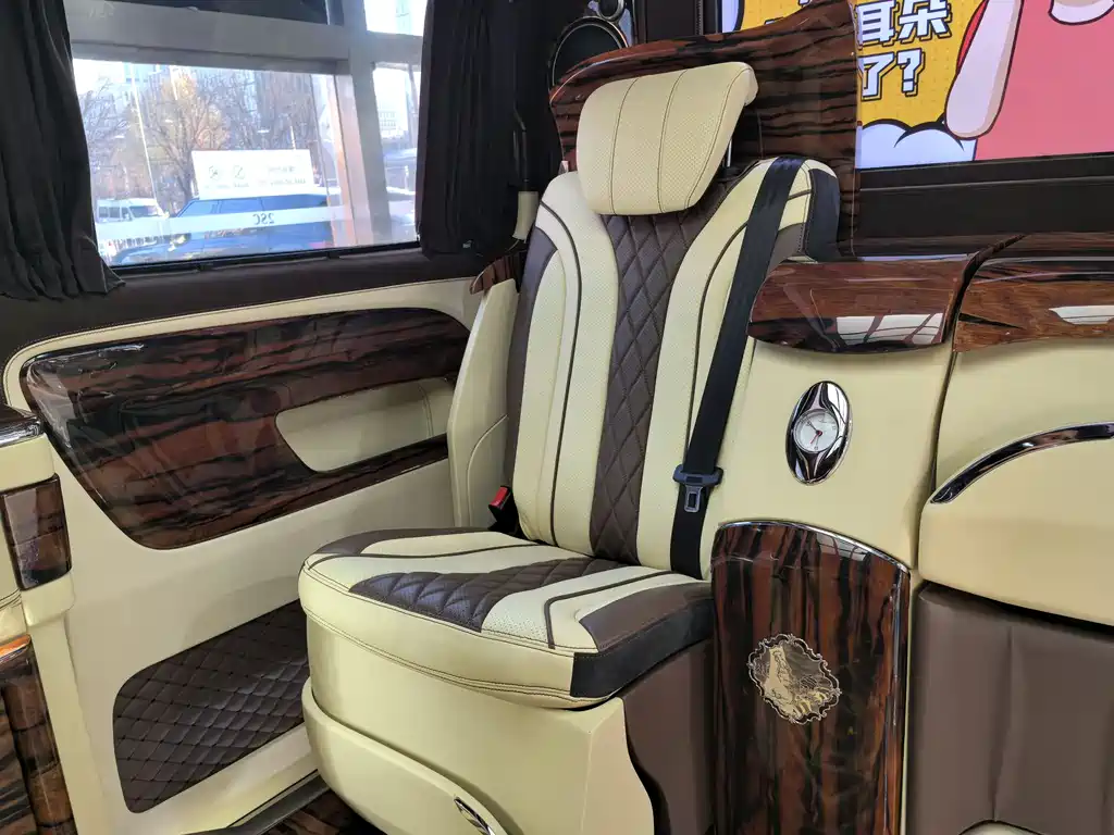 Vito 2016 2.0T Business Edition купить на сайте DeffCars