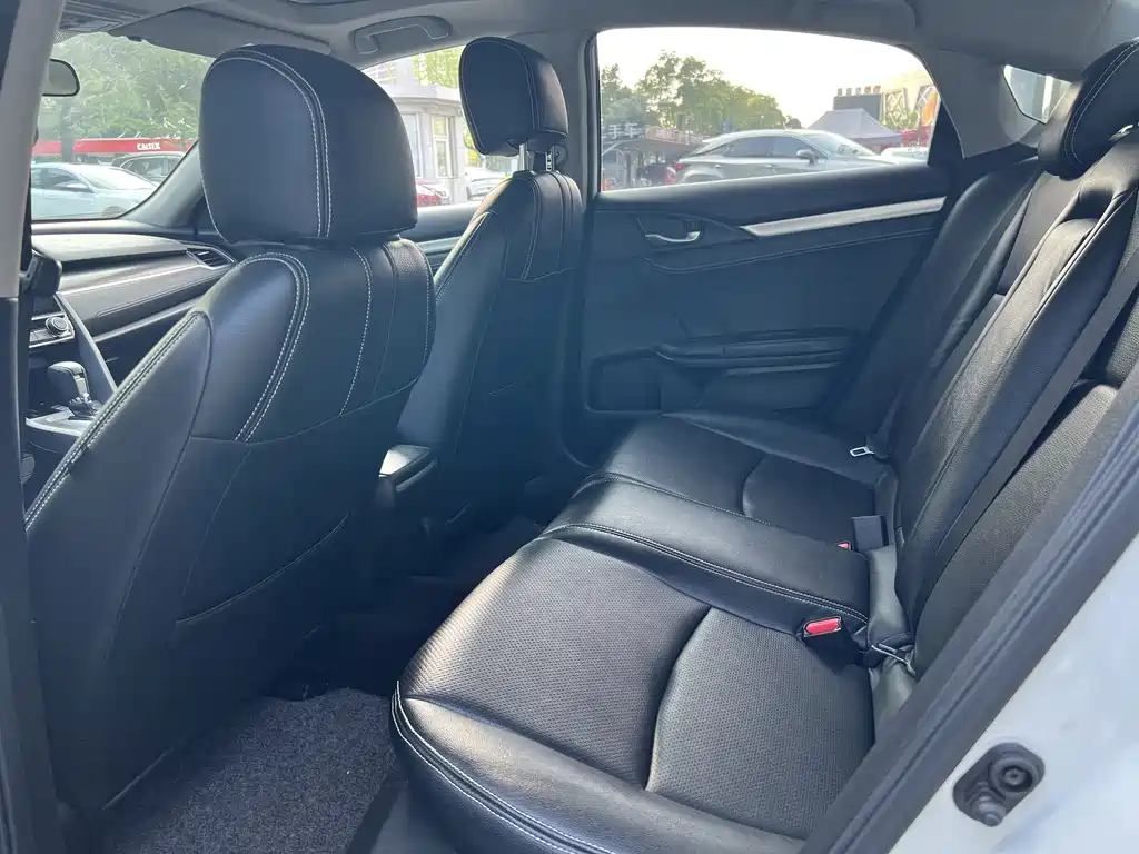 Civic 2019 220TURBO CVT combustion version National VI купить на сайте DeffCars
