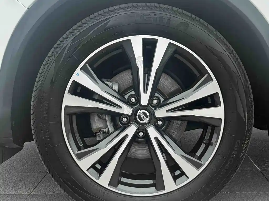 Qashqai 2021 2.0L CVT Deluxe Edition купить на сайте DeffCars