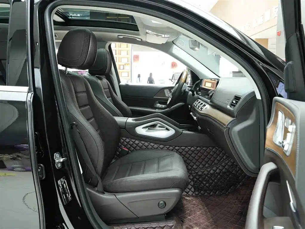 Mercedes-Benz GLS 2020 GLS 450 4MATIC luxury model купить на сайте DeffCars