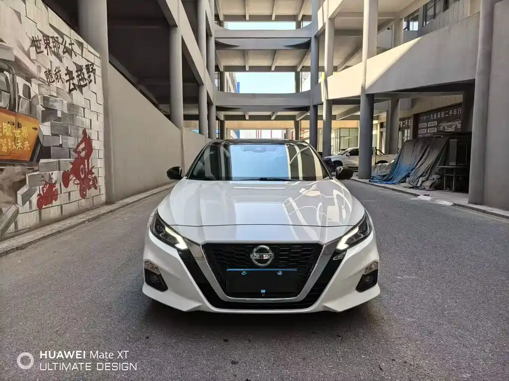 Teana 2021 2.0L XL Upper AD1 Smart Travel Navigation Edition купить на сайте DeffCars