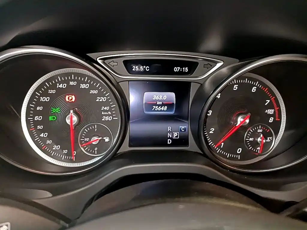 Mercedes-Benz GLA 2019 GLA 200 Dynamic купить на сайте DeffCars