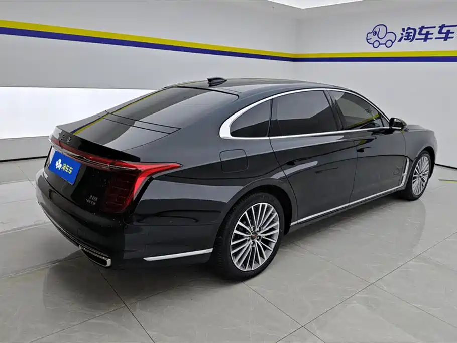Hongqi H9 2022 2.0T Zhilian Flagship Edition купить на сайте DeffCars