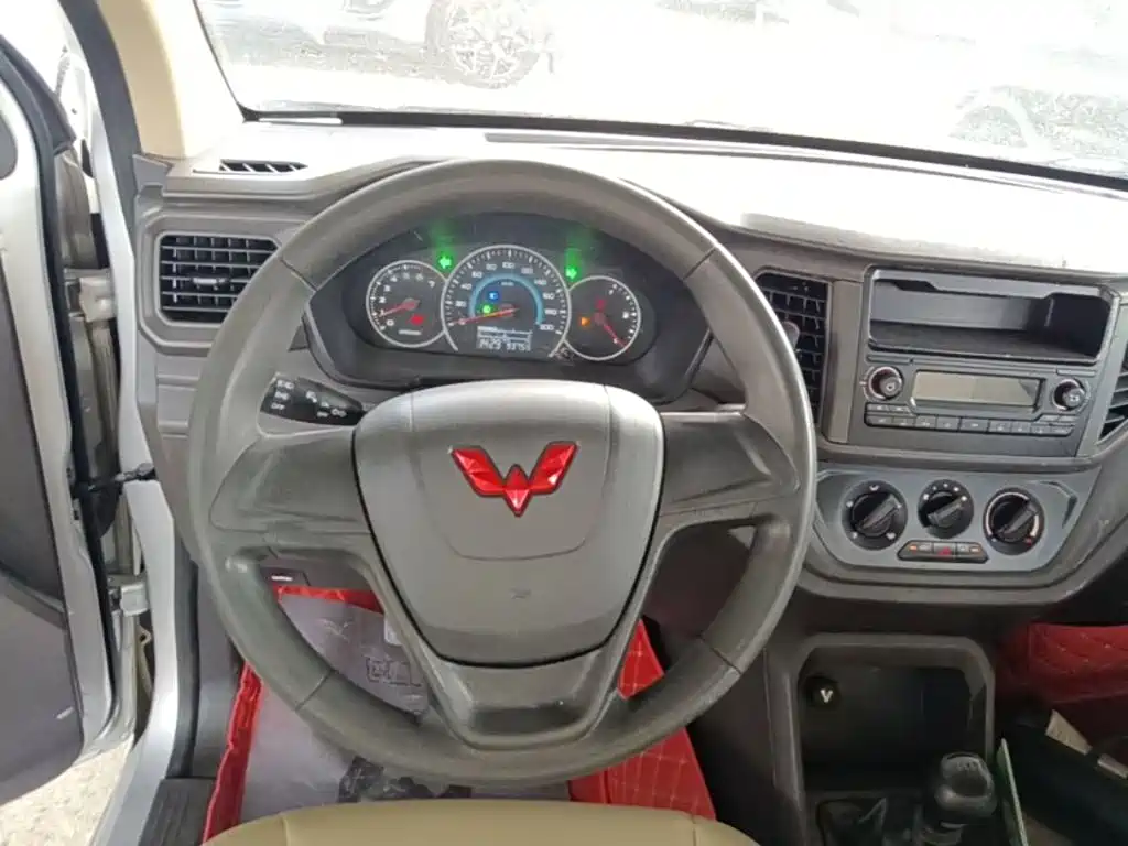 Hongguang V 2022 1.5L Enjoyable Edition Electric Power Assist LAR купить на сайте DeffCars