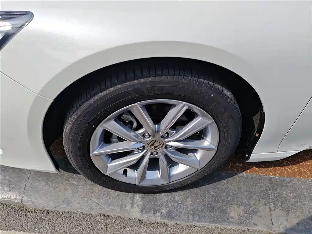 Accord 2022 260TURBO Deluxe Edition купить на сайте DeffCars