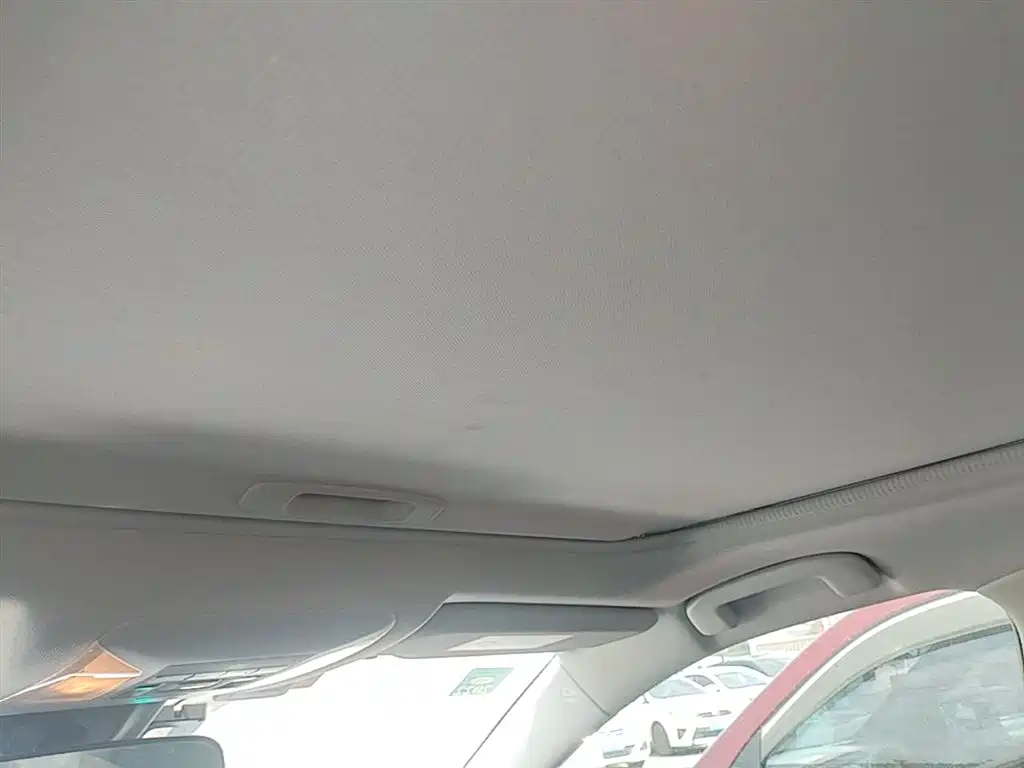 RAV4 Rongfang 2020 2.0L CVT two-wheel drive fashion PLUS version купить на сайте DeffCars