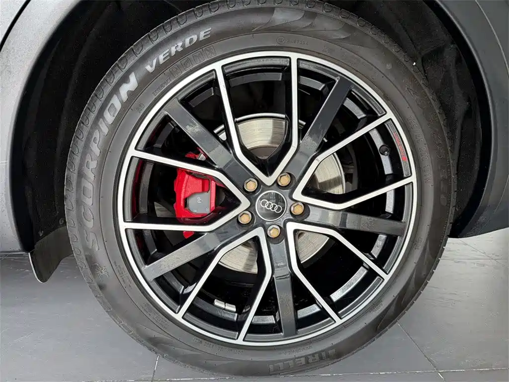 Audi SQ5 2021 3.0 TFSI quattro купить на сайте DeffCars