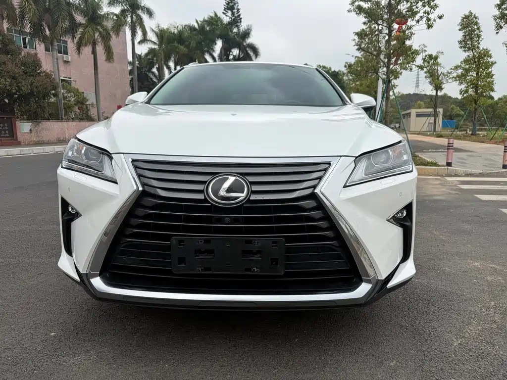 Lexus RX 2016 300 2WD Elite Edition National V купить на сайте DeffCars