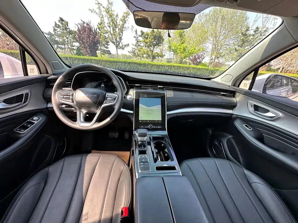 Roewe RX5 MAX 2019 300TGI Automatic 4G Internet Deluxe Edition купить на сайте DeffCars