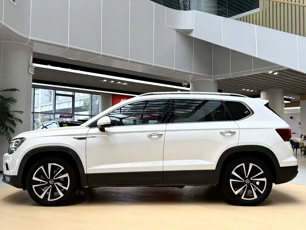 Tuyue 2022 280TSI two-wheel drive luxury version купить на сайте DeffCars