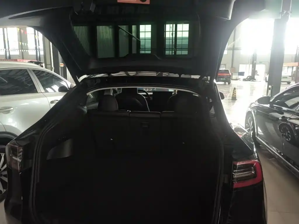 Model Y 2022 facelift rear-wheel drive version купить на сайте DeffCars
