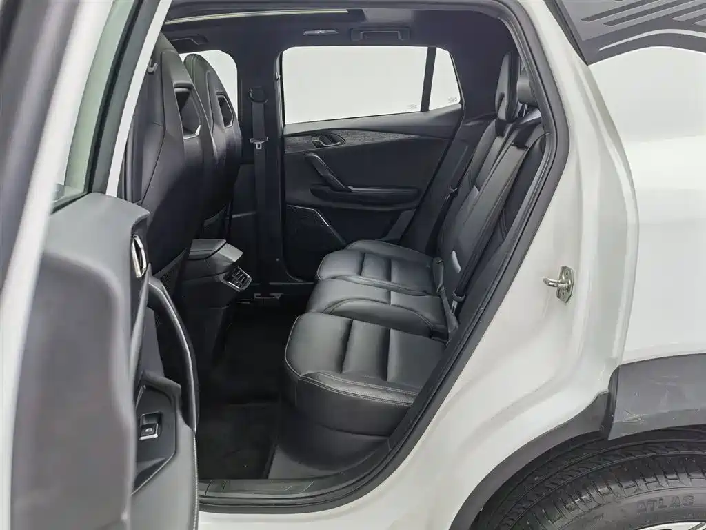 Lynk & Co 06 2023 Remix 1.5T Pro купить на сайте DeffCars