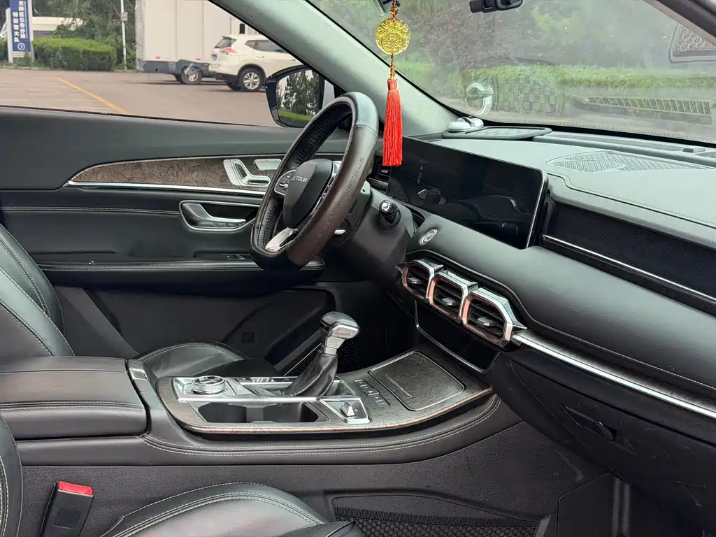 Jetour X70 plus 2021 1.6T DCT Days 5 Seater купить на сайте DeffCars