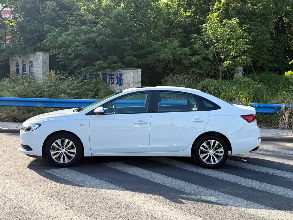 Yinglang 2021 facelift 1.3T automatic light hybrid elite model купить на сайте DeffCars