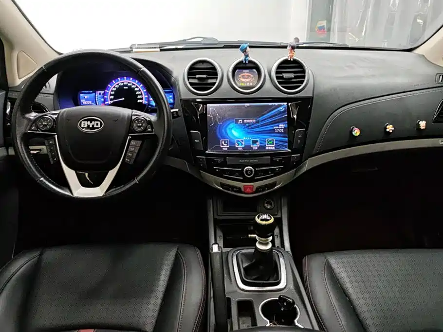BYD S7 2016 1.5T manual premium model купить на сайте DeffCars