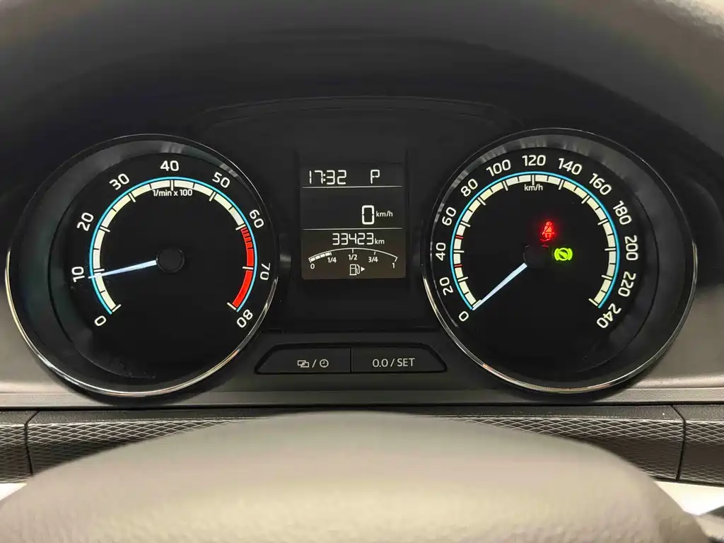 Kamiq 2022 1.5L automatic comfort version купить на сайте DeffCars
