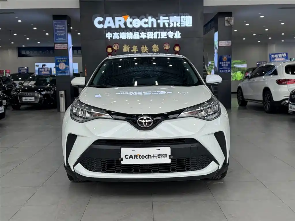 Toyota C-HR 2021 2.0L Comfort Edition купить на сайте DeffCars