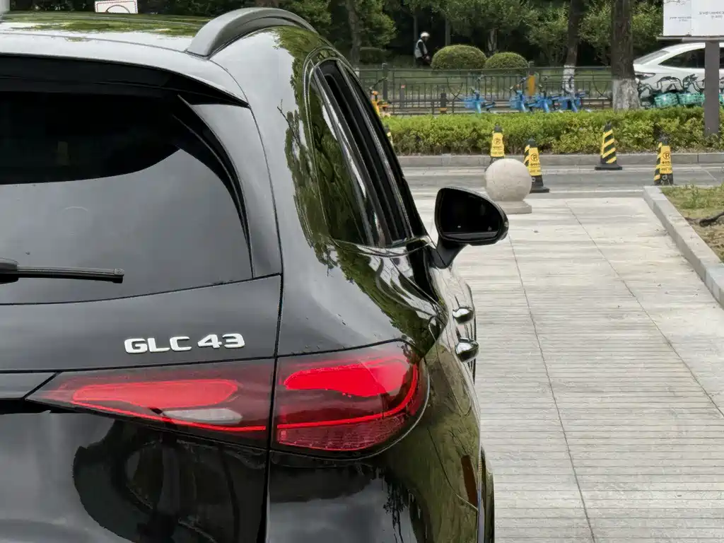 Mercedes-Benz GLC AMG 2026 AMG GLC 43 4MATIC купить на сайте DeffCars