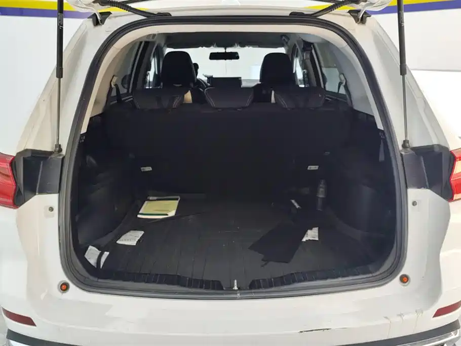 Haval M6 2021 PLUS 1.5T Manual Elite Intelligent Connected Model купить на сайте DeffCars