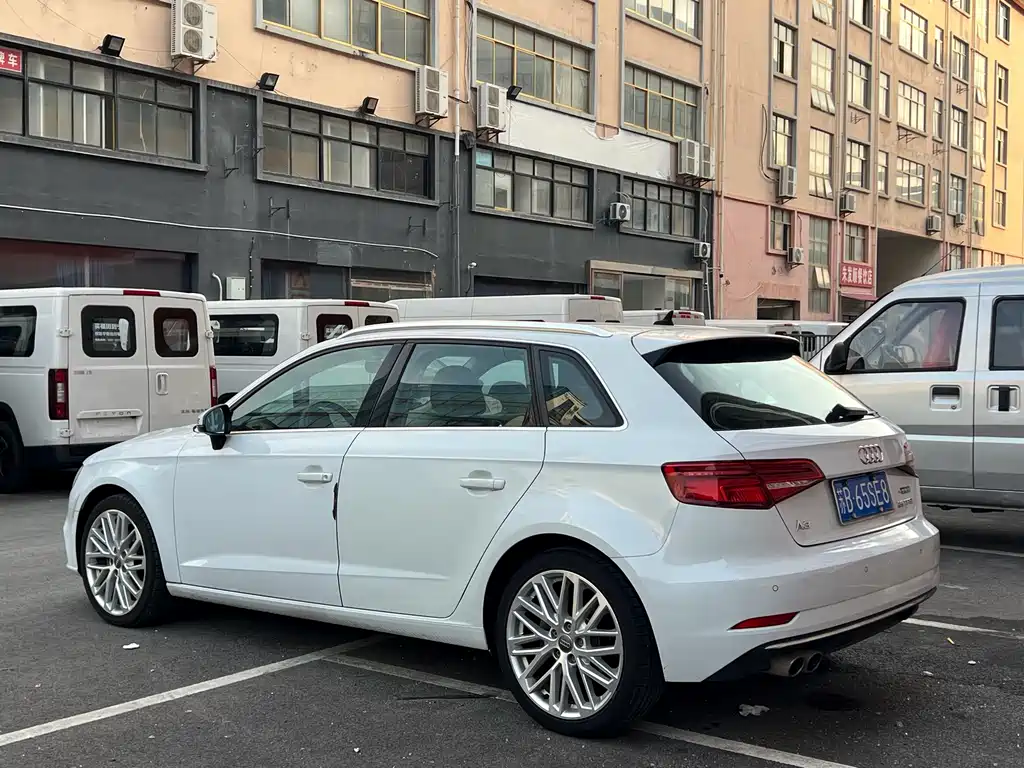 Audi A3 2019 Sportback 35 TFSI Fashion Type National VI купить на сайте DeffCars
