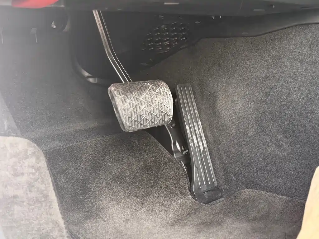 Mercedes-Benz E-Class 2017 E 200 L 4MATIC купить на сайте DeffCars