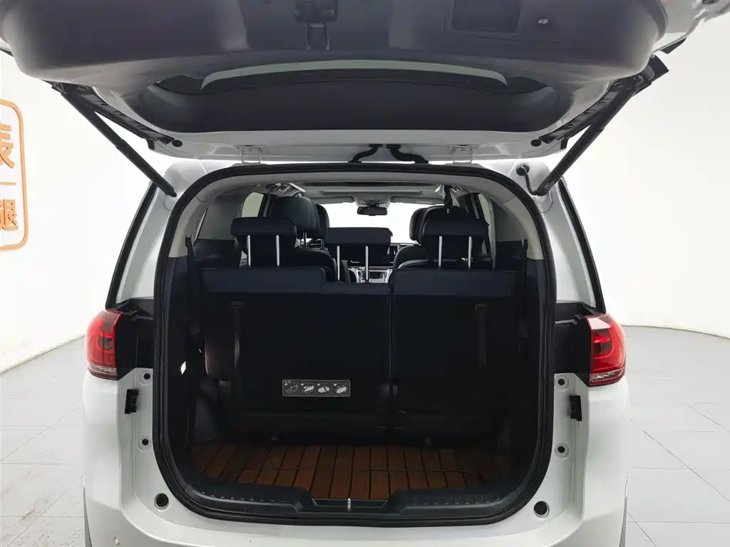 Trumpchi M8 2023 Lead Show Series 390T Extreme Edition купить на сайте DeffCars