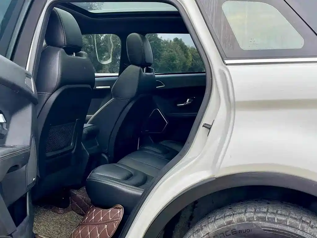 Landwind X7 2015 2.0T Panoramic Ultimate Edition купить на сайте DeffCars