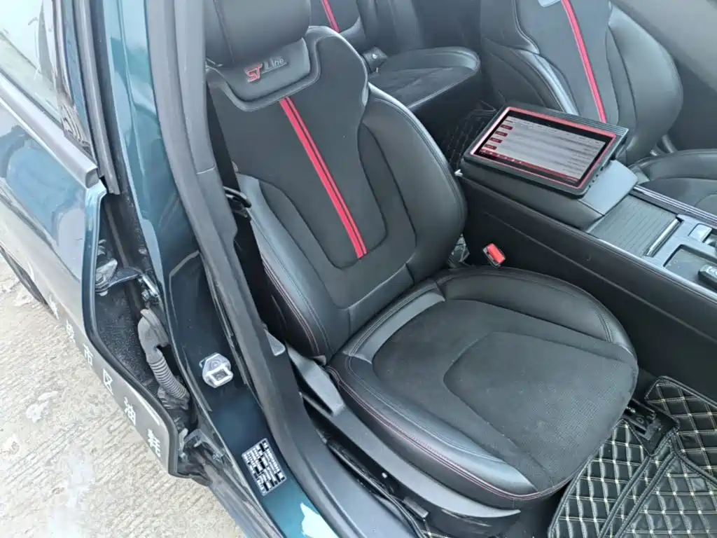 Mondeo 2023 1.5T E-Hybrid ST-Line купить на сайте DeffCars