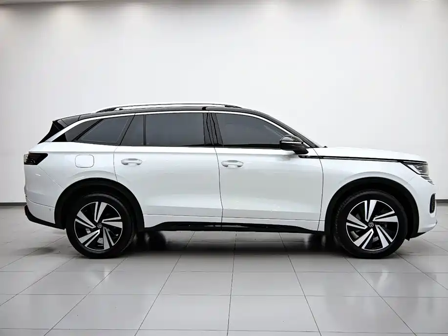 Lanxun 2023 380TSI four-wheel drive R-Line cruise version купить на сайте DeffCars