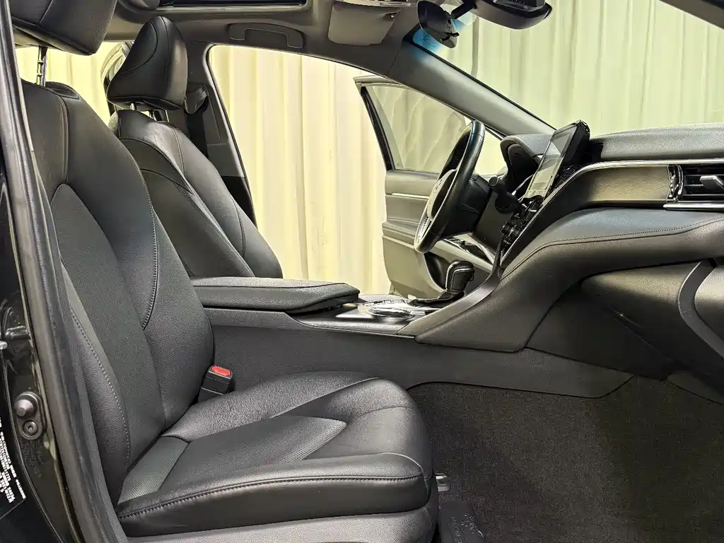 Camry 2021 Dual Engine 2.5HGVP Leading Edition купить на сайте DeffCars
