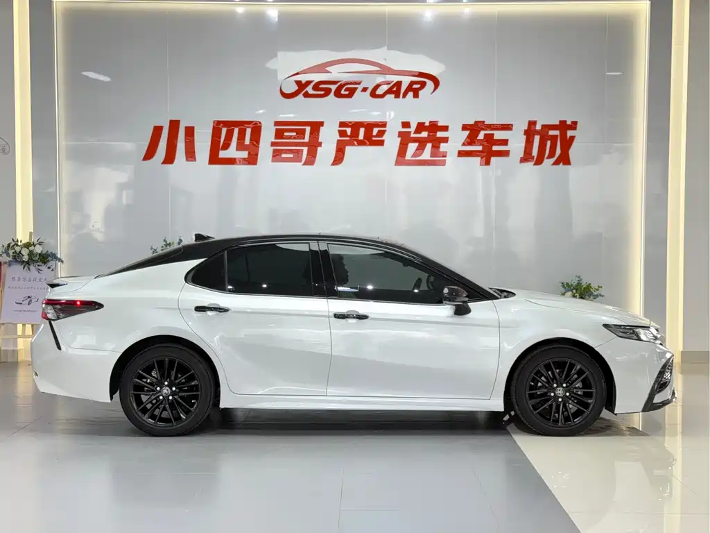 Camry 2022 2.0S Knight Edition купить на сайте DeffCars