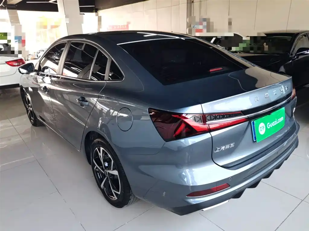 Roewe i5 2023 1.5L CVT Premium Edition купить на сайте DeffCars