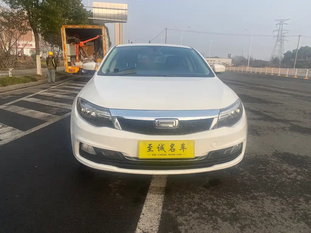 Qoros 3 2018 Sedan 1.6L Automatic Leading Type купить на сайте DeffCars