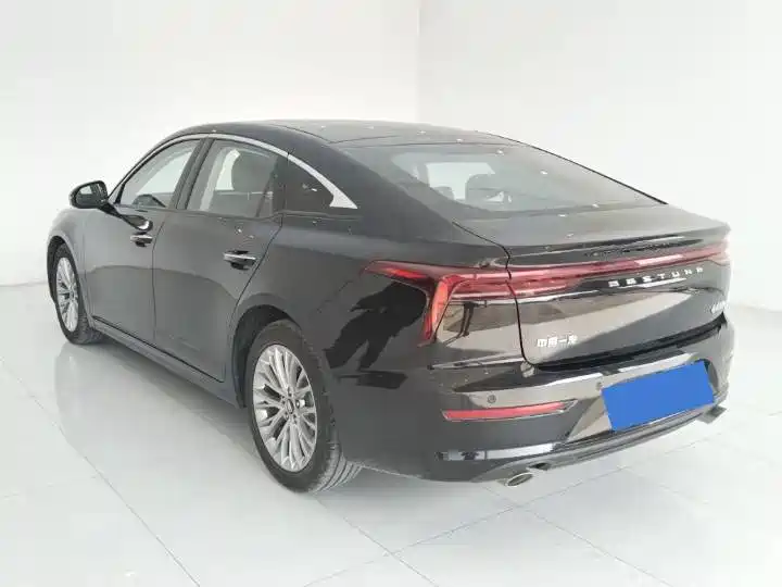 Pentium B70 2023 third generation 1.5T automatic enjoyment model купить на сайте DeffCars