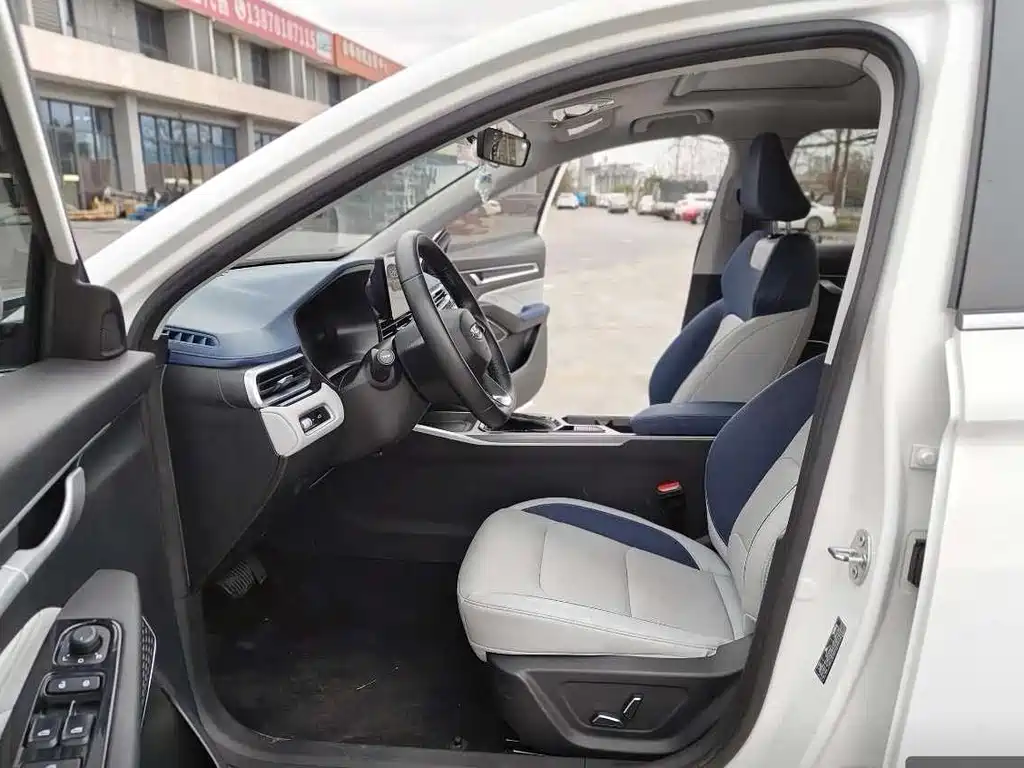 Emgrand 2022 4th generation 1.5L CVT flagship model купить на сайте DeffCars