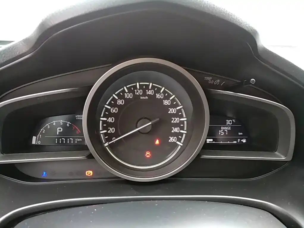 Mazda3 Angkesela 2017 sedan 1.5L automatic luxury model National V купить на сайте DeffCars