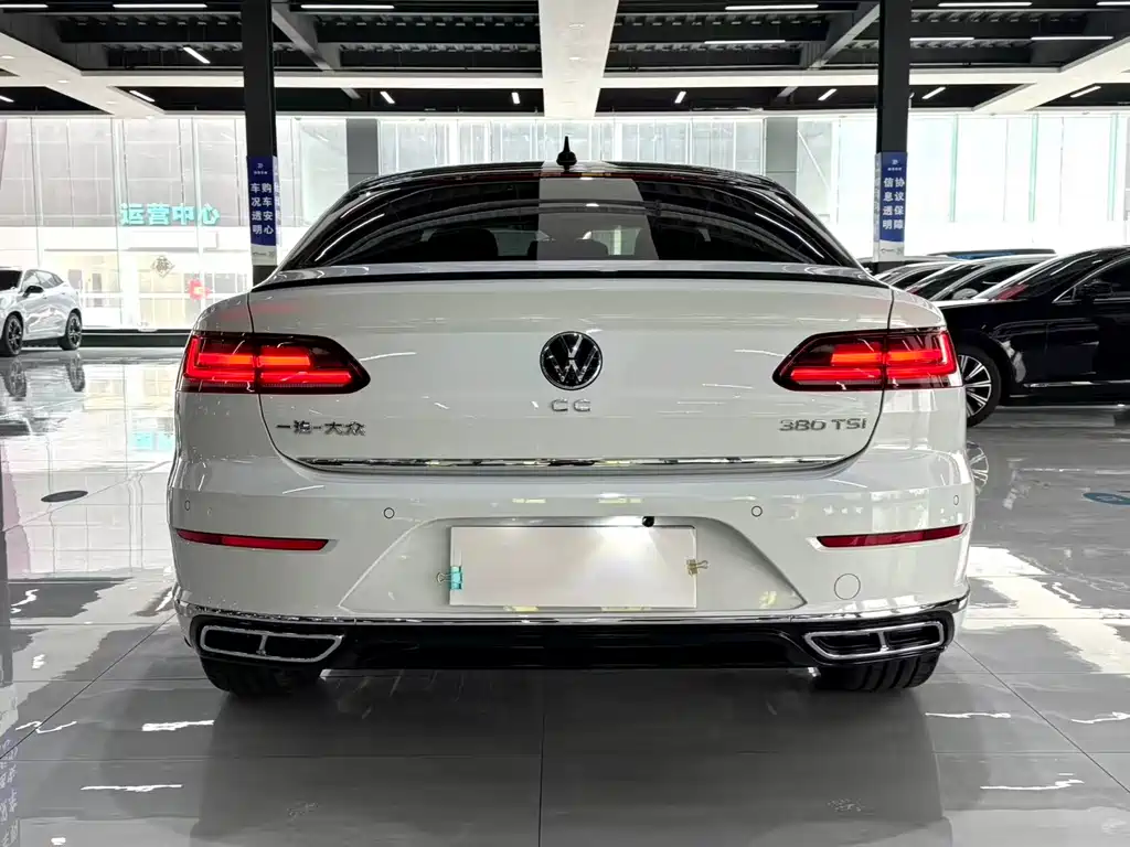 FAW-Volkswagen CC 2024 380TSI eye-catching version купить на сайте DeffCars