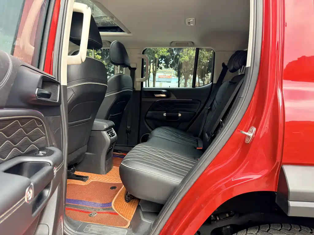 Tank 300 2021 Off-Road Version 2.0T Conqueror купить на сайте DeffCars