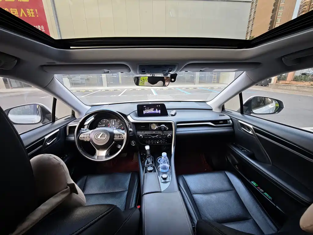 Lexus RX 2016 300 2WD Elite Edition National V купить на сайте DeffCars