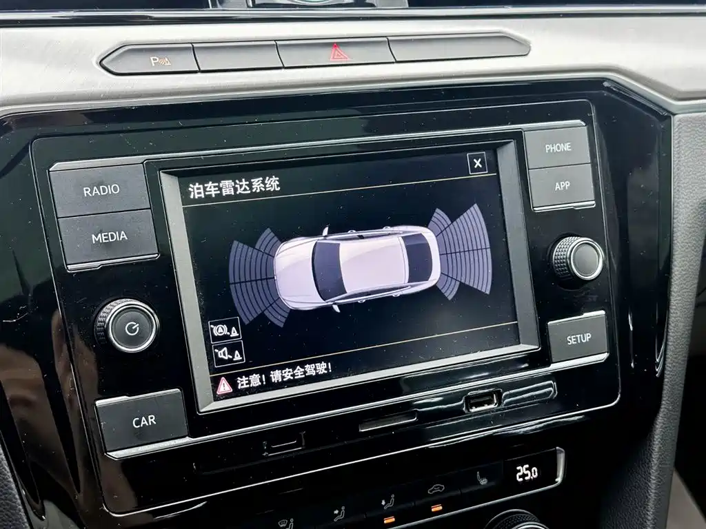 FAW-Volkswagen CC 2019 330TSI Huayan Edition National V купить на сайте DeffCars