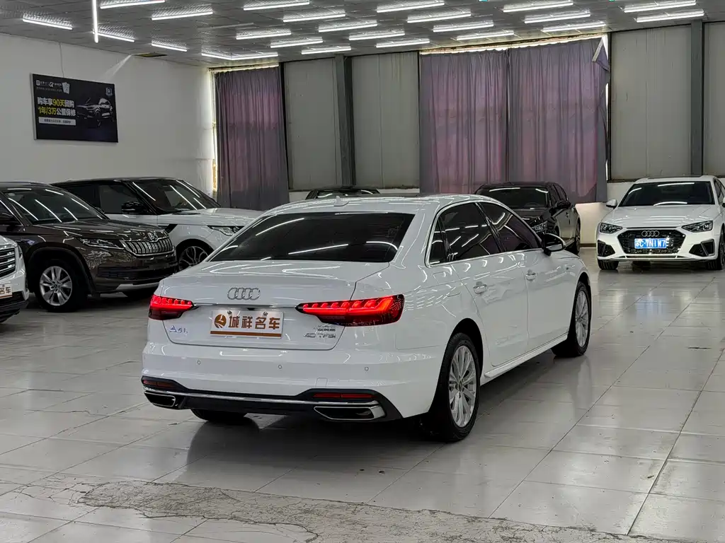 Audi A4L 2020 40 TFSI Fashionable and Elegant купить на сайте DeffCars