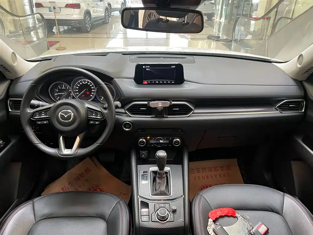 Mazda CX-5 2021 2.0L automatic two-wheel drive Black Knight купить на сайте DeffCars