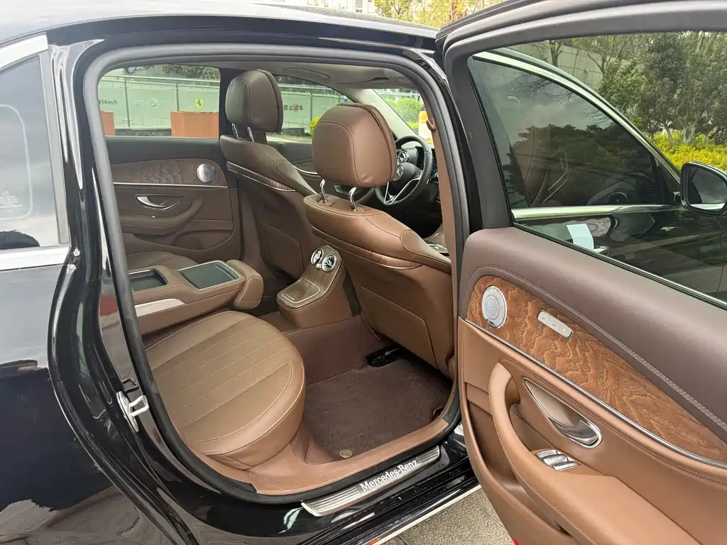 Mercedes-Benz E-Class 2023 E 300 L Fashion купить на сайте DeffCars