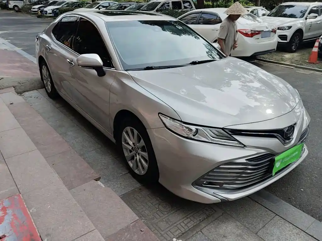 Camry 2019 2.0G Deluxe Edition National VI купить на сайте DeffCars