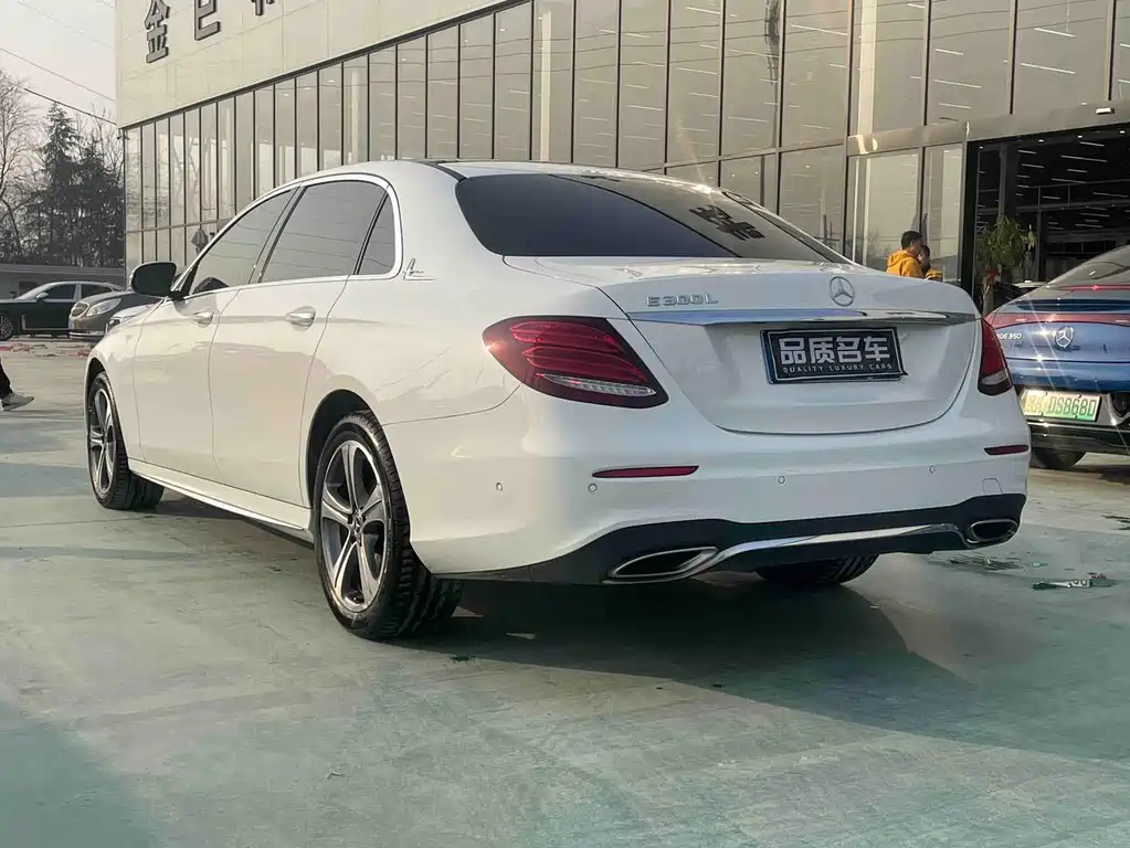 Mercedes-Benz E-Class 2019 E 200 L Sports купить на сайте DeffCars