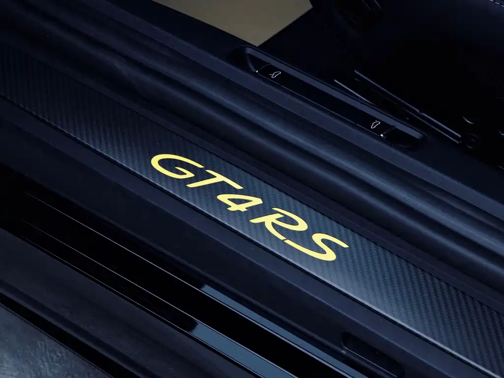 Porsche 718 2022 Cayman GT4 RS 4.0L купить на сайте DeffCars