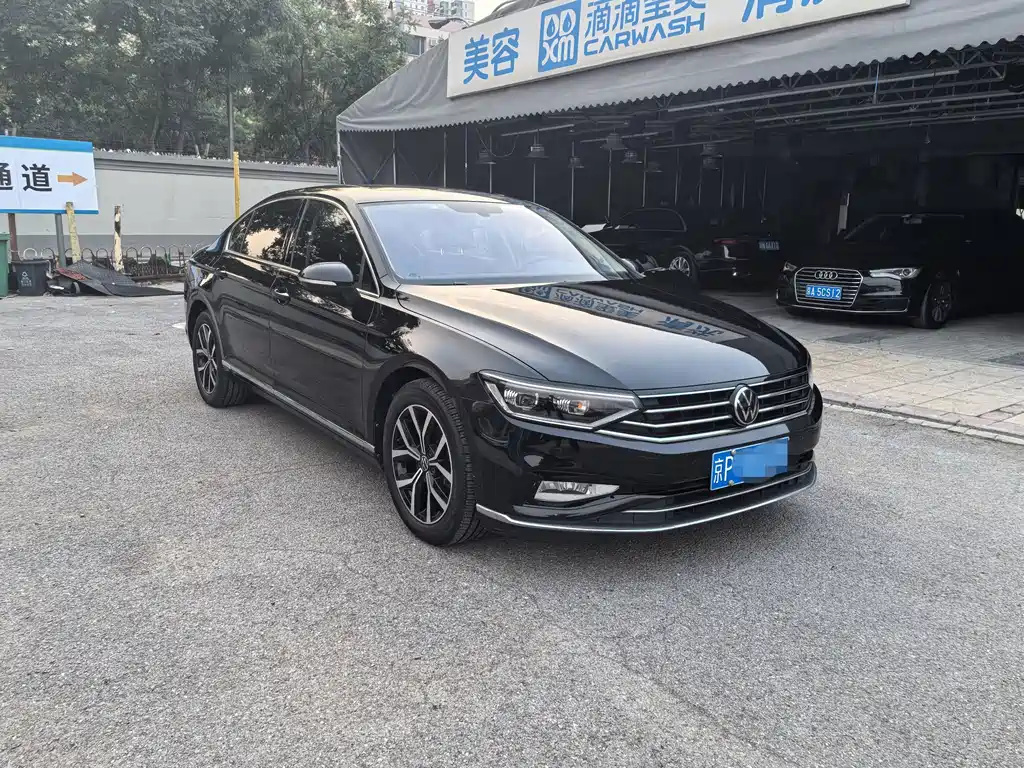 MAGOTAN 2020 330TSI DSG leading model купить на сайте DeffCars