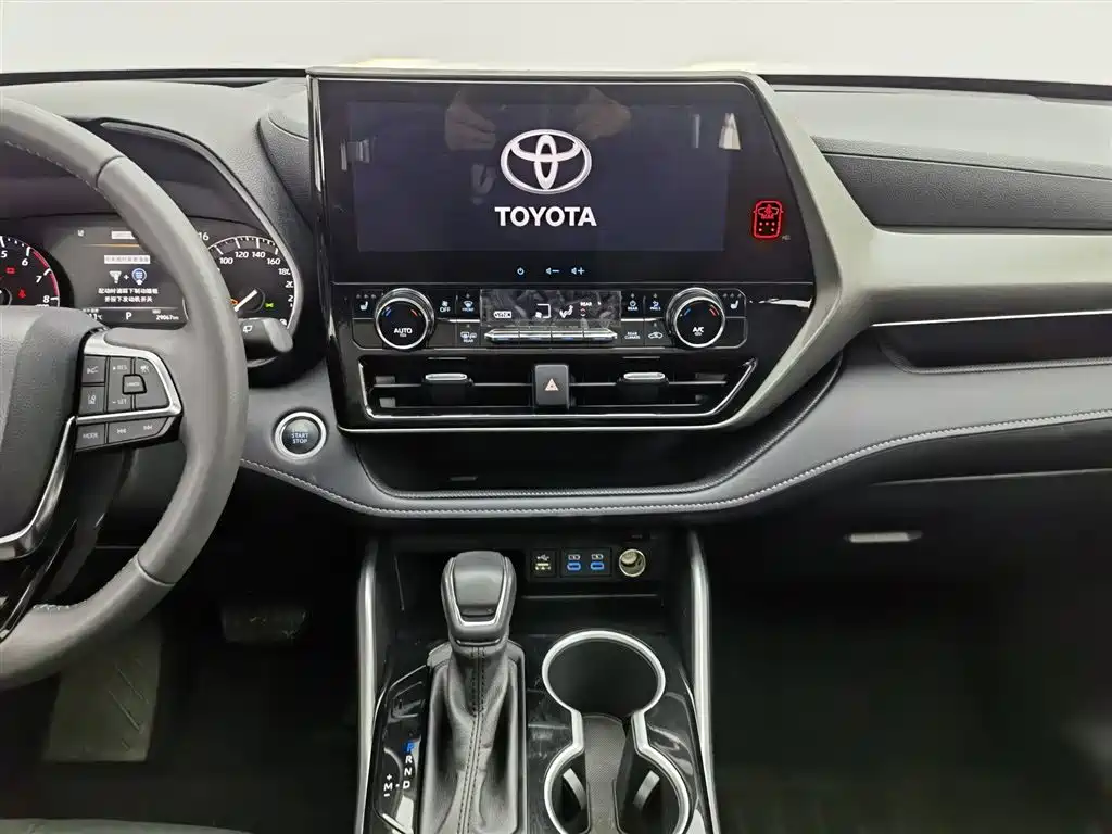 Highlander 2022 380T four-wheel drive premium version 7 seats купить на сайте DeffCars