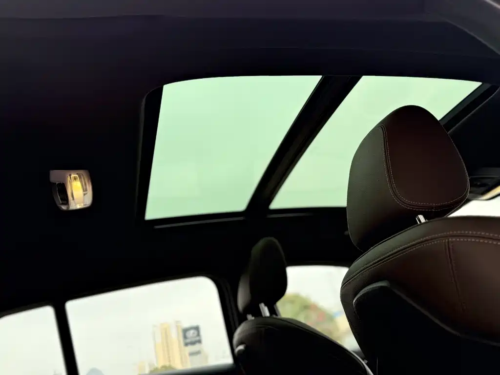 BMW X2 2021 sDrive25i leading M sports package купить на сайте DeffCars