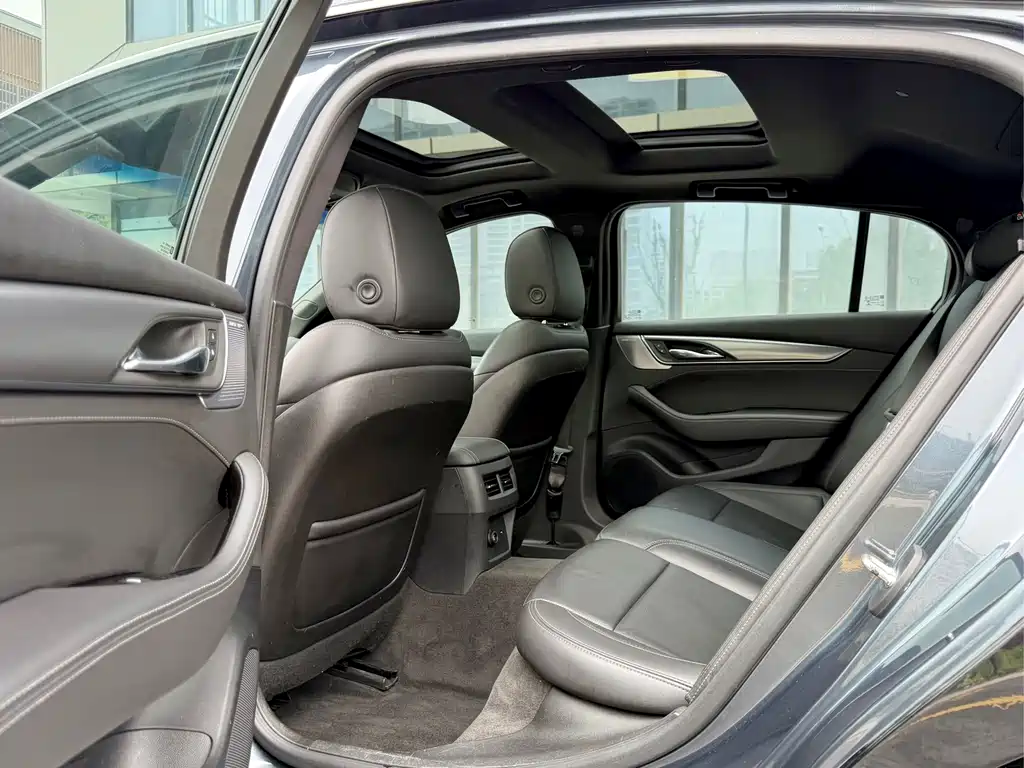 Cadillac CT5 2020 28T luxury model купить на сайте DeffCars